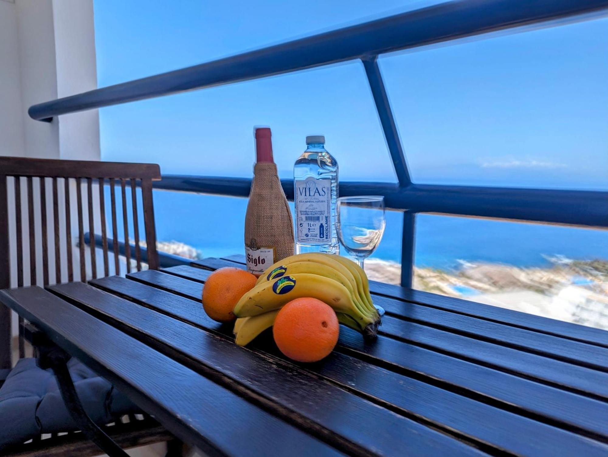 Studio Playa Paraiso Tenerife - Ocean View And Internet Wifi Optical Fiber - For Rent Экстерьер фото